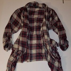 En creme red plaid drape cardigan